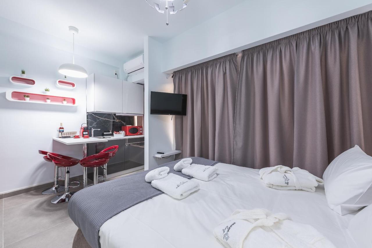 Iguana Gold Luxury Suites 1Min From Ermou Str Athens Exterior photo