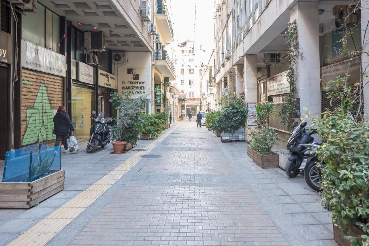 Iguana Gold Luxury Suites 1Min From Ermou Str Athens Exterior photo